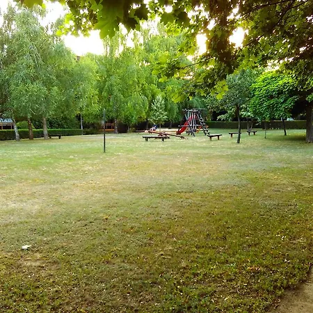 Venusz Apartamento *
